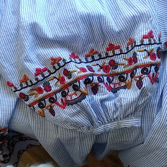 Tunic or Mini dress Blue striped w/ Embroidery - Picture 5 of 6